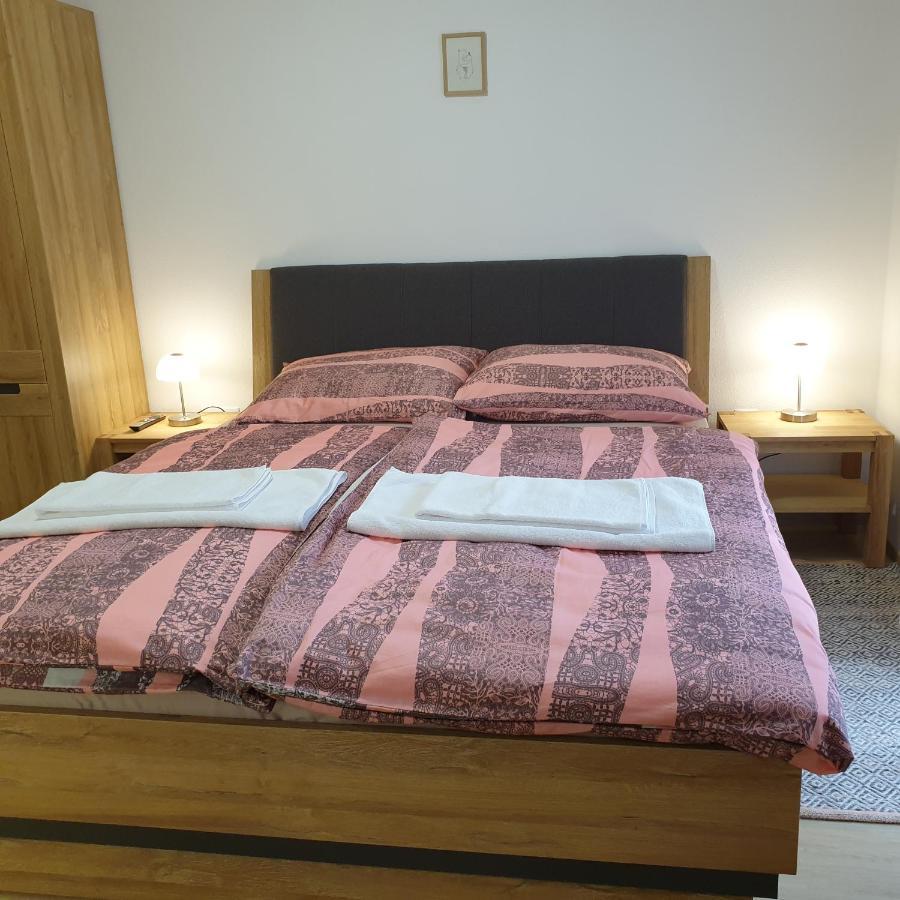 Apartmaji Pri Medvedu Studio Rudnica Bohinji-tó Kültér fotó